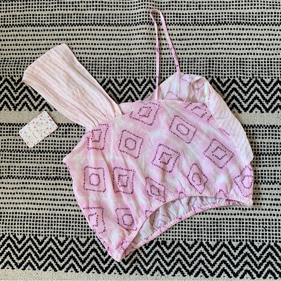 NWT Free People Asymmetrical Cropped Top size XS - Picture 2 of 5